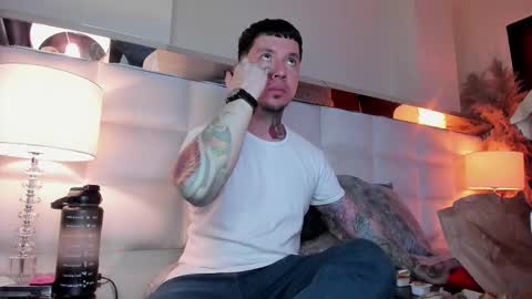 Snapshot of adamtatts chatting on 11.05.25 Adam online show from 11.05.25