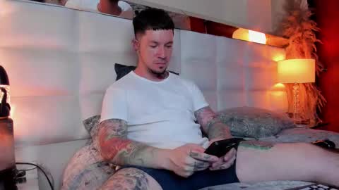 Snapshot of adamtatts chatting on 11.19.25 Adam online show from 11.19.25