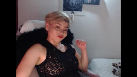 adan_romanoff online show from 11.16.25