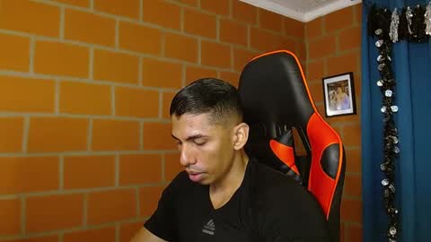 Adan Sin online show from 01.27.25