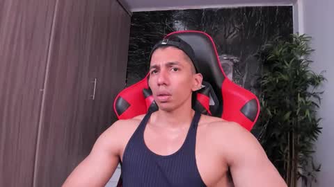Adan Sin online show from 04.05.26