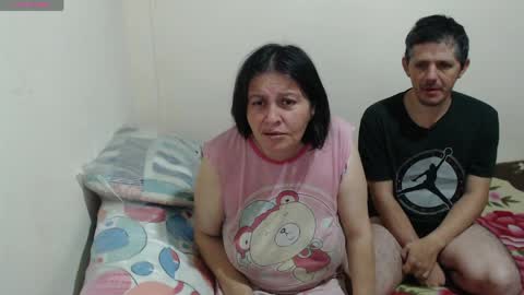 Snapshot of adan_y_eva_bk chatting on 04.08.26 Adan and Eva online show from 04.08.26