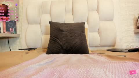 Ada Porter  online show from 01.17.25