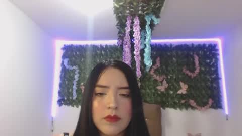 Snapshot of adara_cute_69 chatting on 07.18.26 Adara online show from 07.18.26