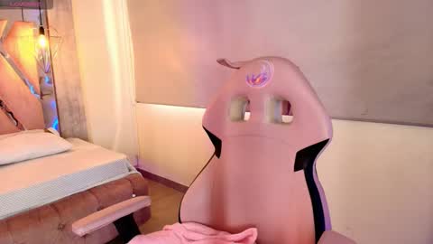  Adara  online show from 10.04.25