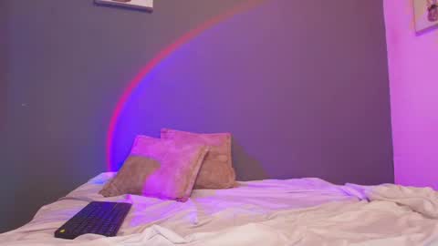  Adara Johnson  online show from 06.05.26