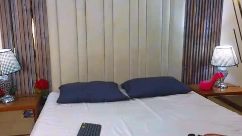 adarasmiith online show from 12.16.25