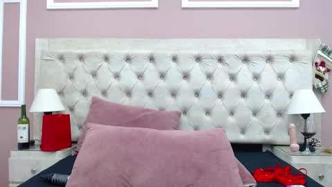 Snapshot of adarussell chatting on 12.22.24 Adda online show from 12.22.24