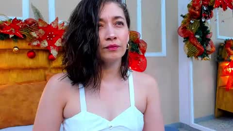 Snapshot of adarussell chatting on 01.02.25 Adda online show from 01.02.25