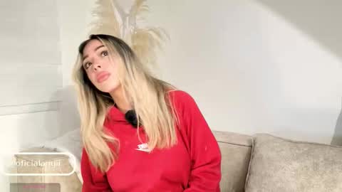 A D D I S O N  online show from 10.28.25