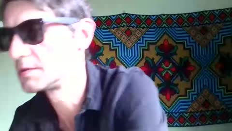 addonisse online show from 12.20.25