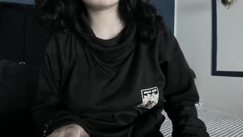 Snapshot of adeelinee chatting on 02.22.25 Ade online show from 02.22.25