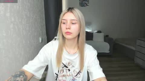 Adel online show from 04.27.26