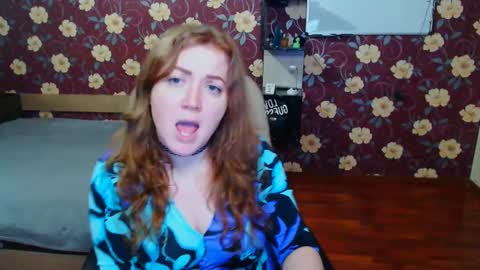 Snapshot of adel_redhead_ chatting on 03.10.25 Adel online show from 03.10.25