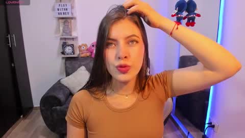 Snapshot of adela_parker chatting on 10.14.25 Adela Parker  online show from 10.14.25