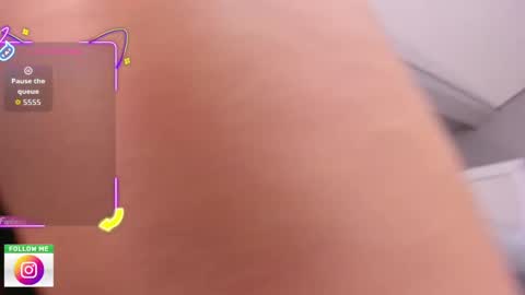 Adela Worsth online show from 09.17.25