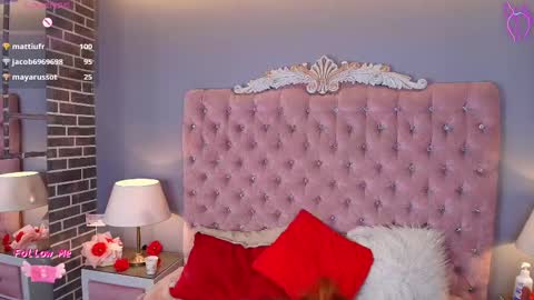 Adelaine online show from 02.20.25