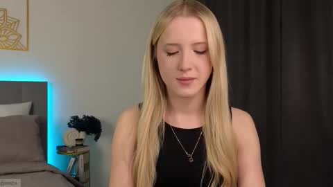 Adele online show from 11.26.25