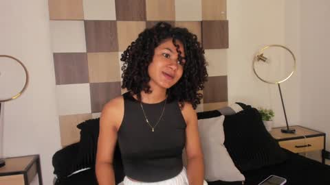 Snapshot of adele_carter_ chatting on 01.06.25 Andrea online show from 01.06.25