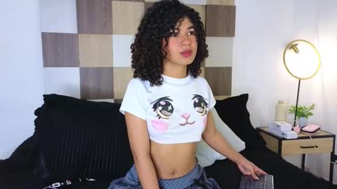 Snapshot of adele_carter_ chatting on 02.23.25 Andrea online show from 02.23.25