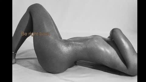 Snapshot of adele_carter_ chatting on 09.12.25 Andrea online show from 09.12.25