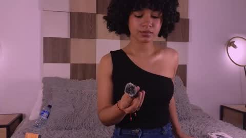 Snapshot of adele_carter_ chatting on 09.22.25 Andrea online show from 09.22.25