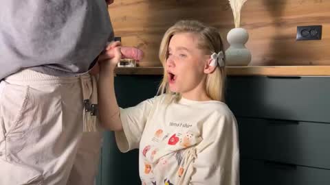 Adele Nick online show from 02.01.26