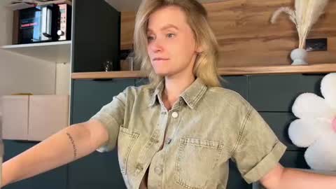 Adele Nick online show from 06.25.26