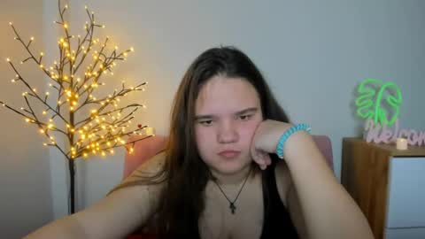 adelecruzz online show from 02.20.25