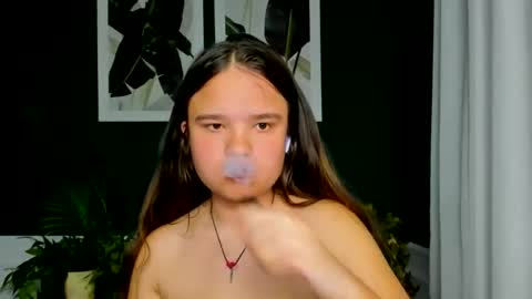 adelecruzz online show from 04.25.26