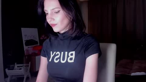 Adele Shine online show from 12.02.25