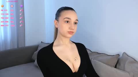 Snapshot of adelexx_zll chatting on 03.08.26 adelexx_zll online show from 03.08.26