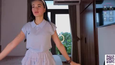 Adelia online show from 11.03.25