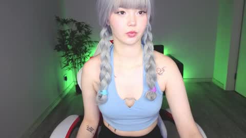 adelina__flower online show from 04.24.26