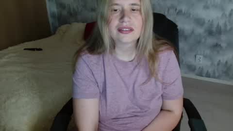 Snapshot of adelinalawson chatting on 07.20.26 adelinalawson online show from 07.20.26