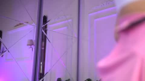 Snapshot of adelineking chatting on 03.02.25 Ade online show from 03.02.25