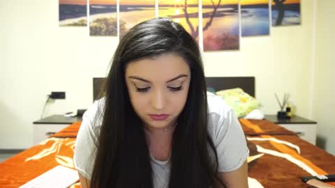 Snapshot of adellineee chatting on 02.07.25 Adellineee online show from 02.07.25