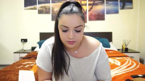 Snapshot of adellineee chatting on 03.09.25 Adellineee online show from 03.09.25