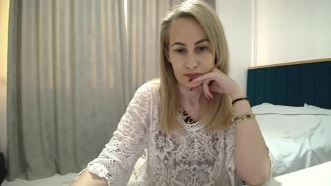 Adellyn online show from 05.09.26