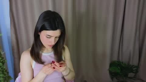 Adellyy online show from 04.18.26