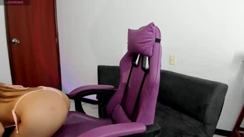 Snapshot of adhhaaraaa_ chatting on 02.06.26 Adhara guys here I am online days ending in even numberl I wait for you. online show from 02.06.26