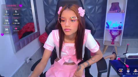 adisson_petite1 online show from 03.07.26