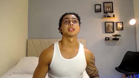 Adonis online show from 11.18.25