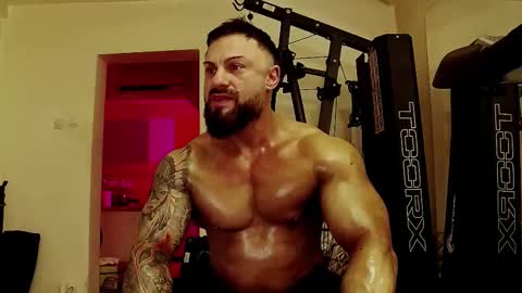 Adonis online show from 09.12.25