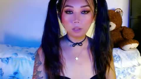 Snapshot of adorableslutxxx chatting on 05.19.26 jasmine online show from 05.19.26
