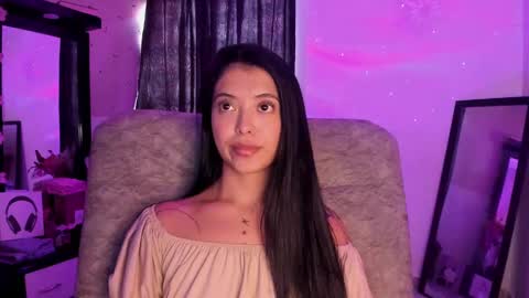 Stormi online show from 02.26.25