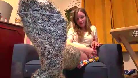 Queen Bunny online show from 12.19.24