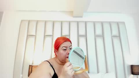 ANDREA PEREZ online show from 11.10.25