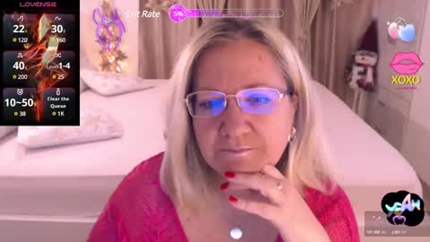 Snapshot of adrena_ chatting on 12.05.24 Cryna online show from 12.05.24