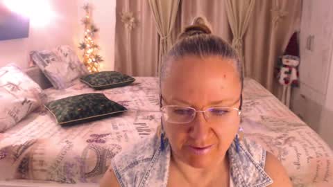 Snapshot of adrena_ chatting on 12.29.24 Cryna online show from 12.29.24